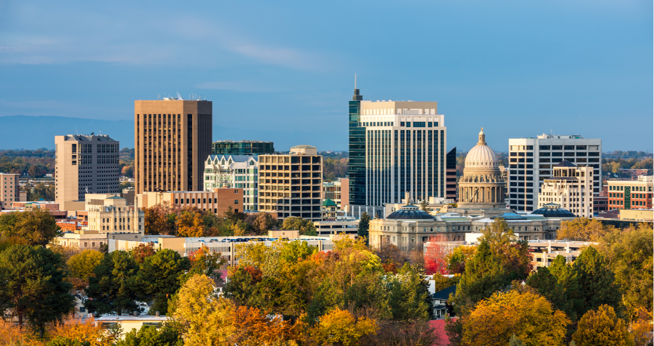 8 Steps to Selling a House in Idaho