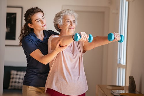Robô Pupilla e os artigos da semana #24: Metanálise avaliou a eficácia do exercício domiciliar na qualidade de vida em idosos após a hospitalização