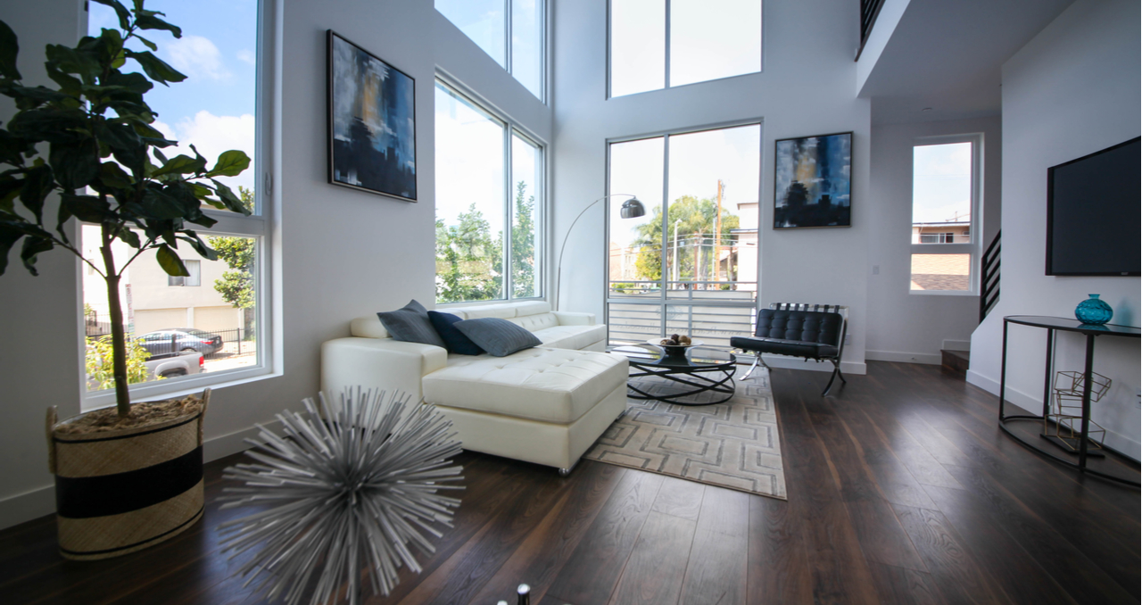 best time to buy los angeles