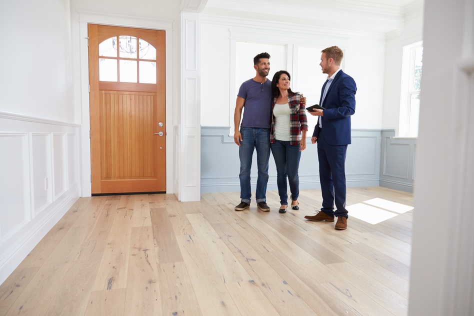 Home Showing Advice: Give Buyers Some Space