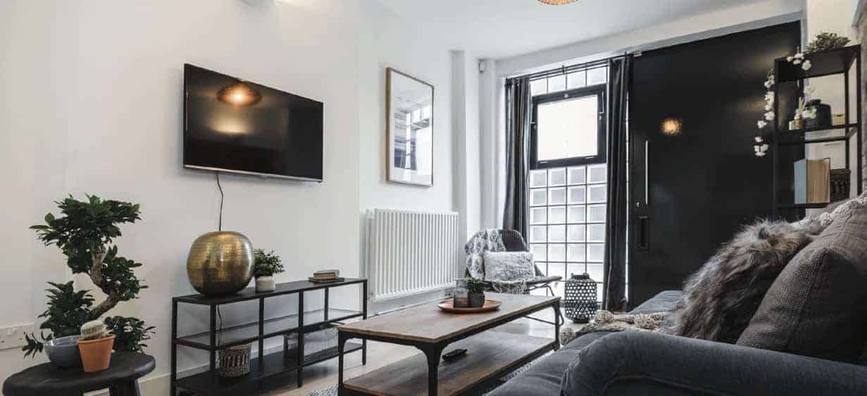 Airbnb management property design